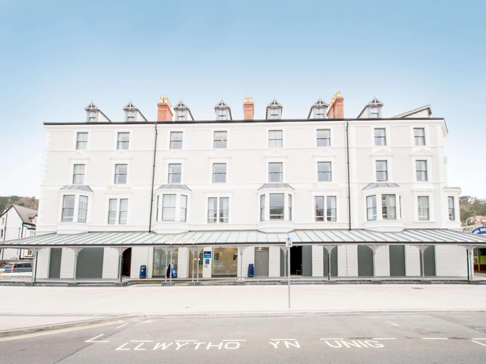 Exterior & Views 5, Travelodge Llandudno Clarence, Conwy