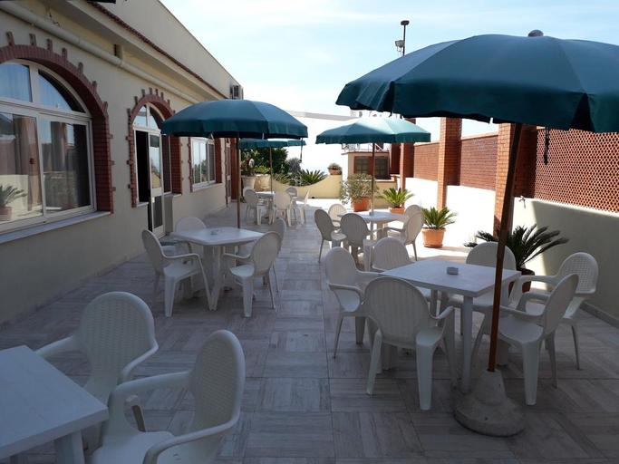Food & Drinks 5, Central Park, Napoli