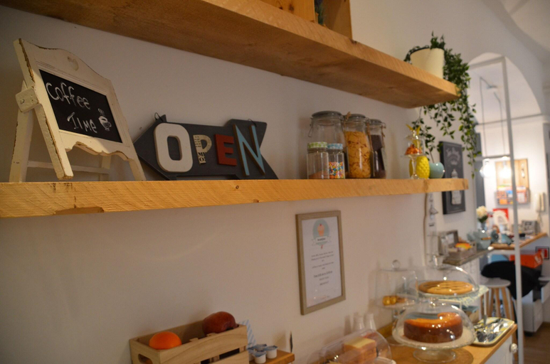 Food & Drinks 5, B&B Tuttotondo, Rome
