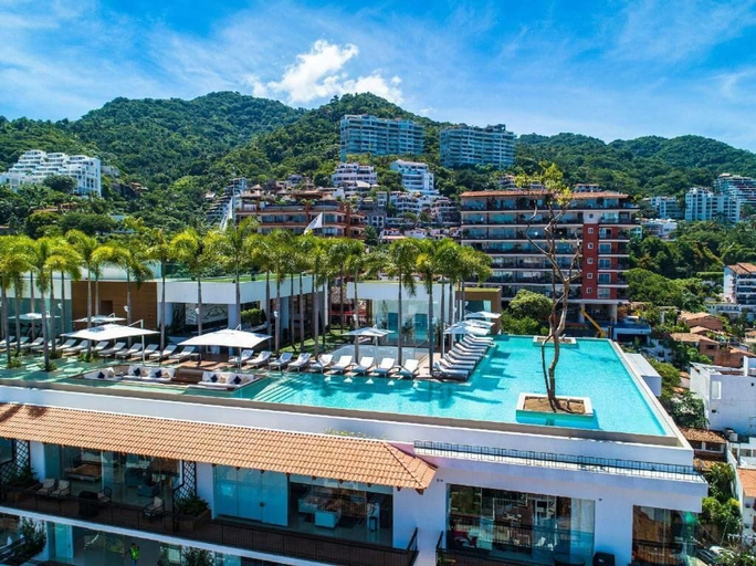 Exterior 2, AlilaHolidays at PIER 57 Condominiums, Puerto Vallarta