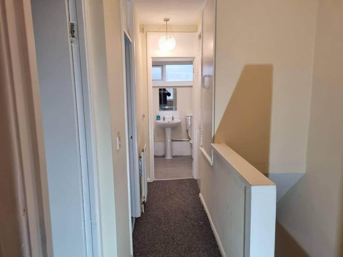 Public Area 5, Nice Residential Within Easy Reach To Town, Manchester