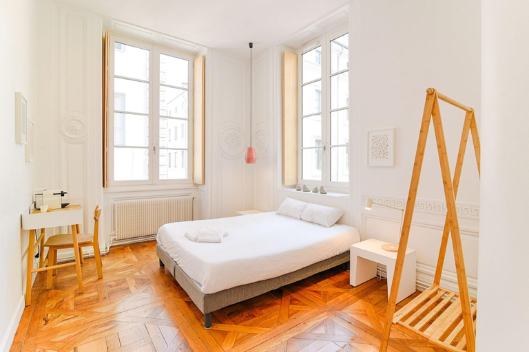 Bedroom 3, Away Hostel & Coffee Shop, Rhône