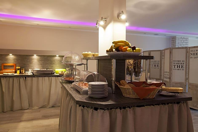 Food & Drinks 5, Hotel Kiez Pension, Berlin