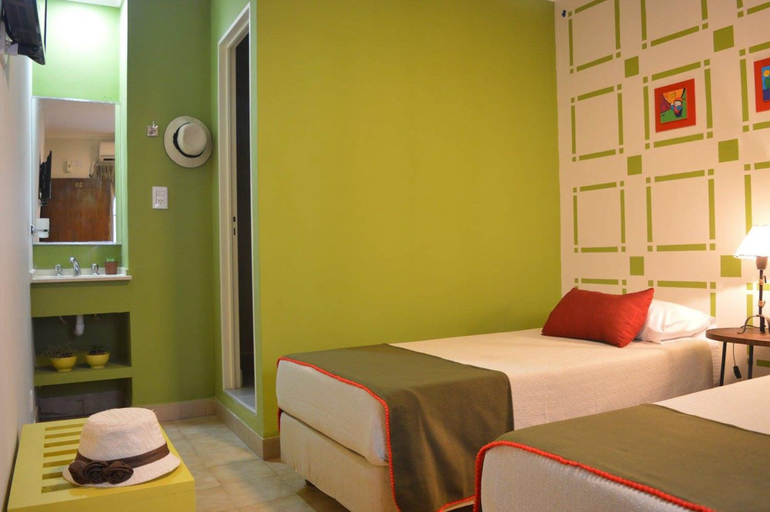 Room 4, Munay Salta, Capital