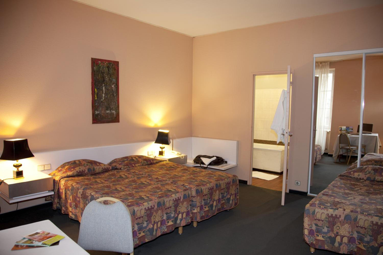 Bedroom 4, Au Pavillon Du Frene, Tarn