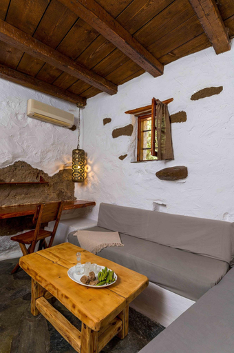 Bedroom 2, Natura cottages, Crete