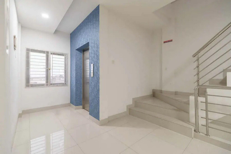Lobby 3, Formerly RedDoorz Plus @ Cemara Asri Medan