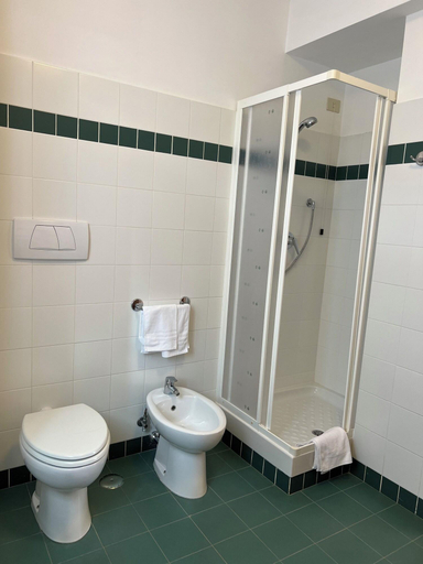 Bathroom 3, Le Poste Del Pianone, Grosseto