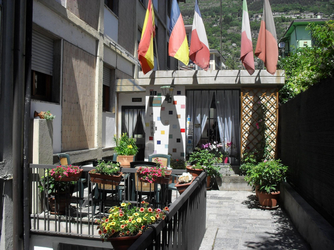 Exterior & Views, Hotel Ristorante Al Caminetto, Aosta