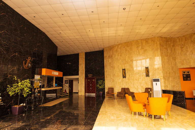 Public Area 3, Crismon Hotel, Tema