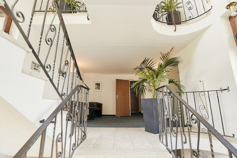 Public Area 3, Hotel Parc Fermé, Ahrweiler