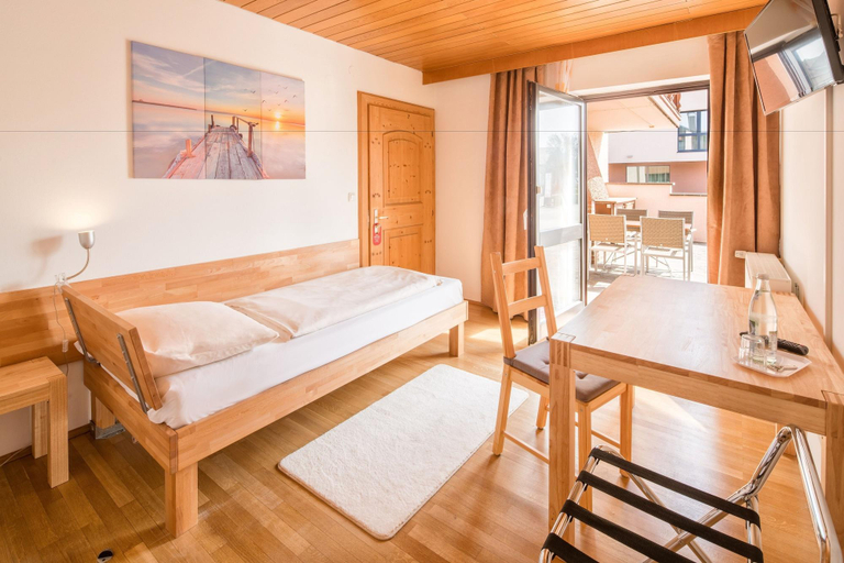 Bedroom 4, Hotel Bettstadl - Landshut, Landshut