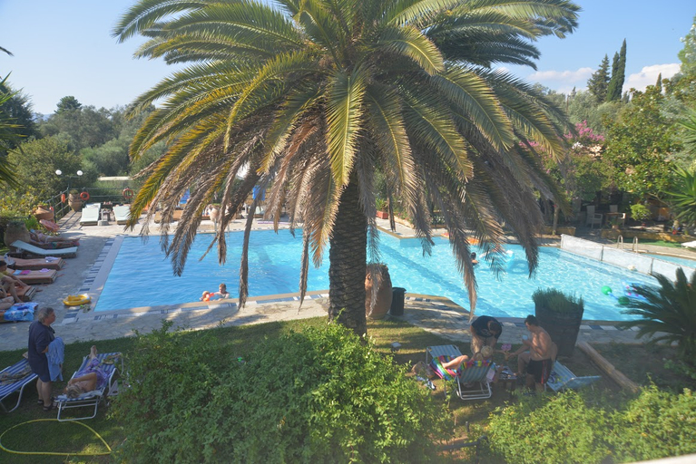Pool 3, Spiti Nikos, Ionian Islands