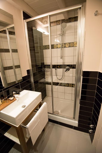 Bathroom 4, Assunta Domus Elegant Suite, Rome