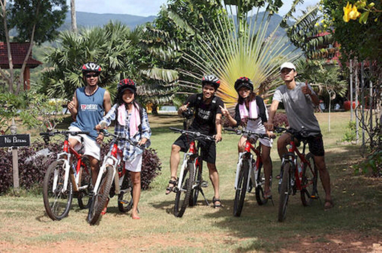 Sports and Entertainment 4, Villa Vedici, Kampot