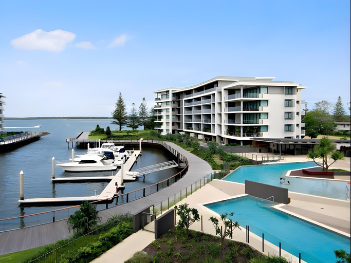 Sports and Entertainment 3, Allisee Apartments, Gold Coast
