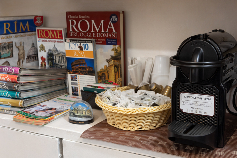 Food & Drinks 5, Cicero Rome Center Bb, Rome