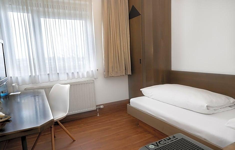 General view 4, Stadthotel Heilbronn, Heilbronn