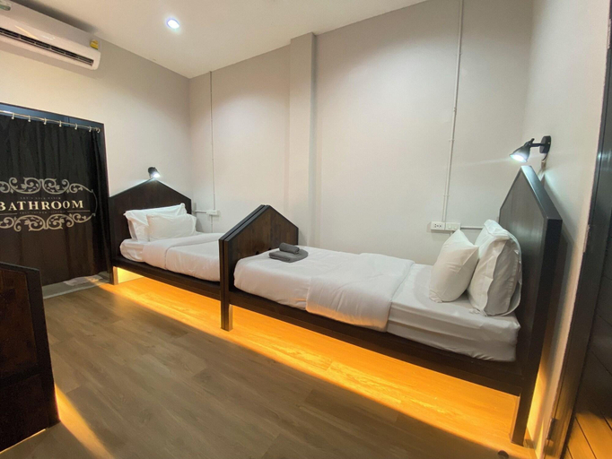 Room 2, Castle Black Bangkok Hostel, Ratchathewi
