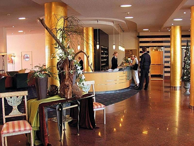 Public Area 2, Vitalia Seehotel, Segeberg