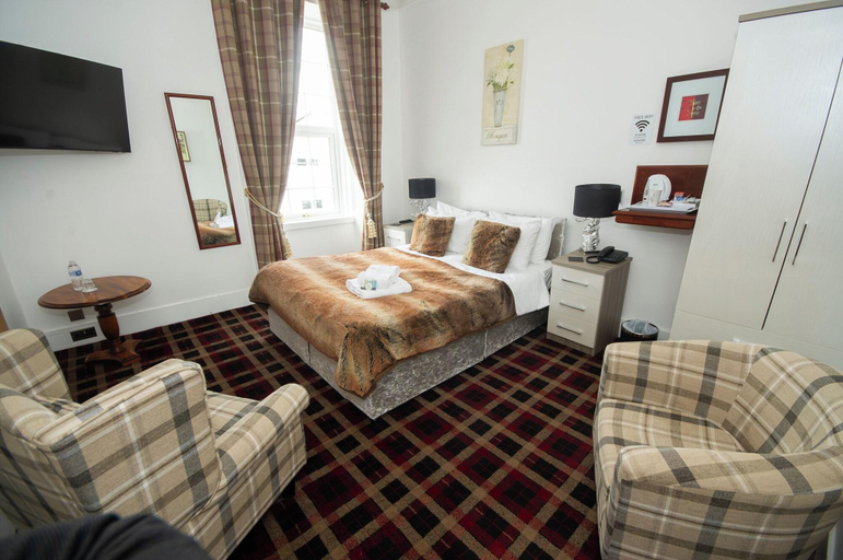 Bedroom 4, Haughton Arms Hotel, Aberdeenshire