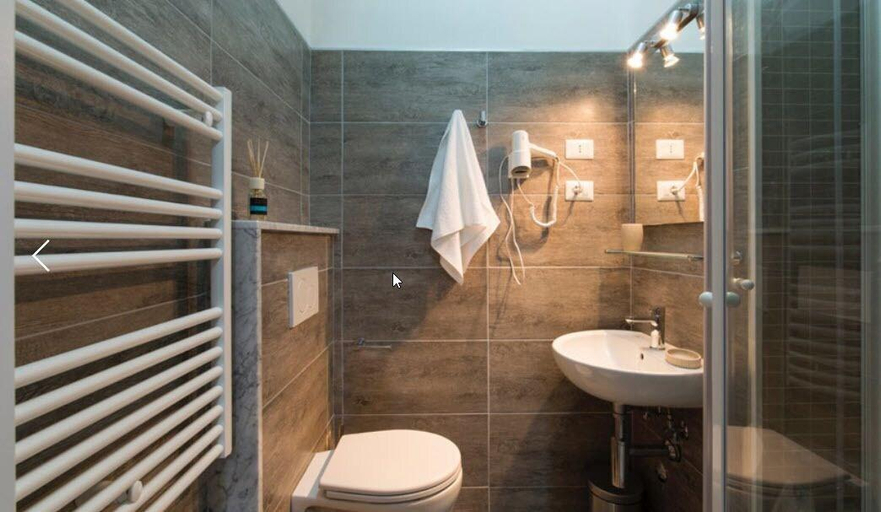 Room 5, Affittacamere Le Farfalle, La Spezia