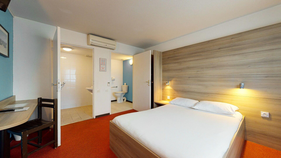 Room 4, Auberge EverHotel, Hautes-Pyrénées