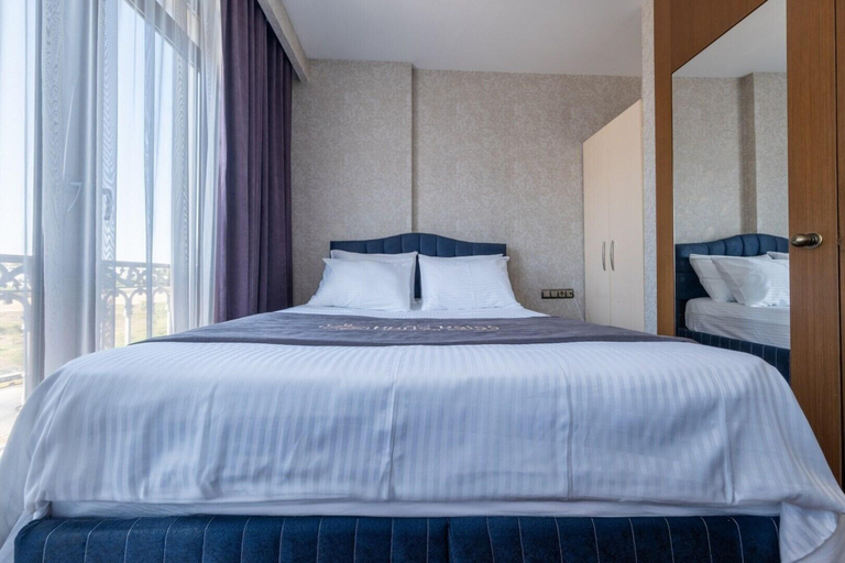 Bedroom 4, Elits Suits, Tuzla