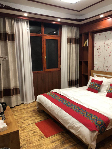 Room 4, Li Sen Hotel Resort, Enshi Tujia and Miao