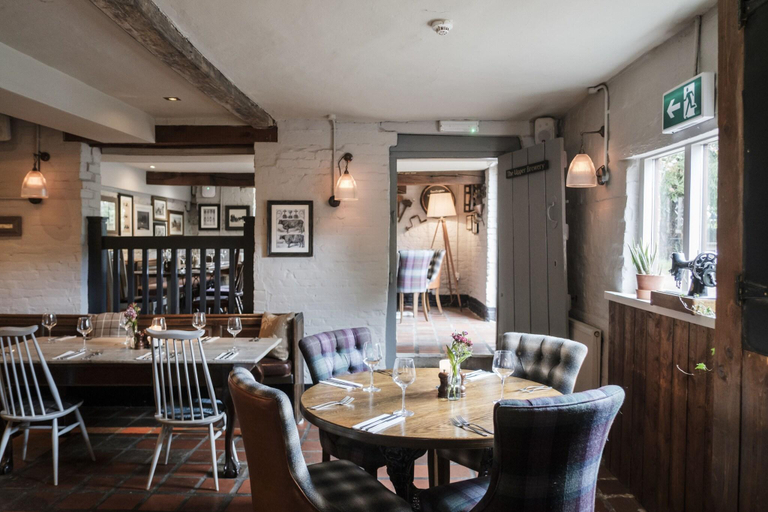 Food & Drinks 5, Hind s Head, West Berkshire