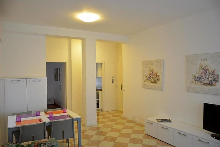 Public Area 3, Primo, Trento