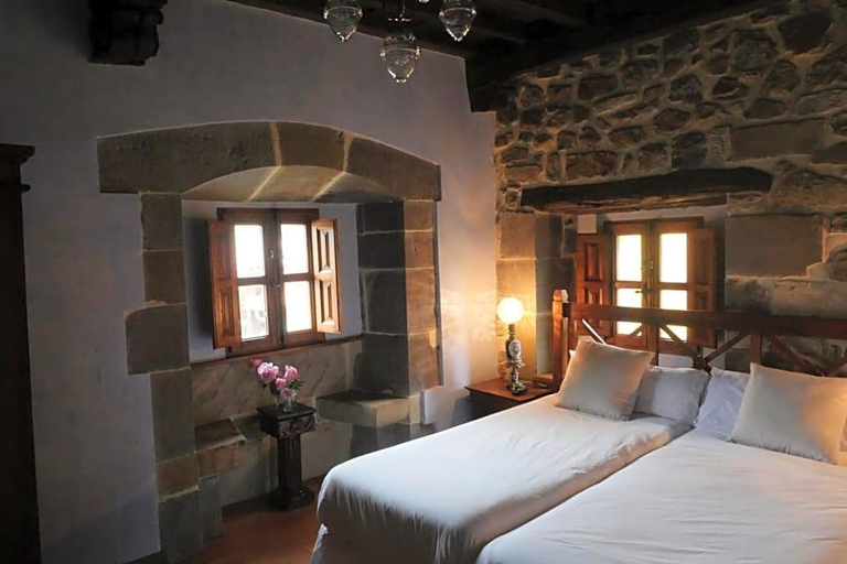 Bedroom 3, Hotel Palacio La Cajiga, Asturias