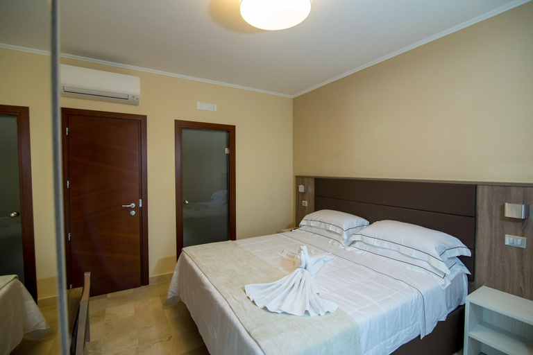 Bedroom 4, B&B Dimmito, Foggia