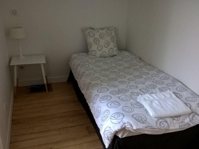 Room 4, La Salamandre, Oise