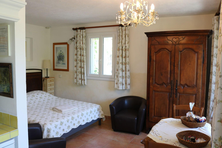 Room 2, Residence Le Home, Haute-Corse