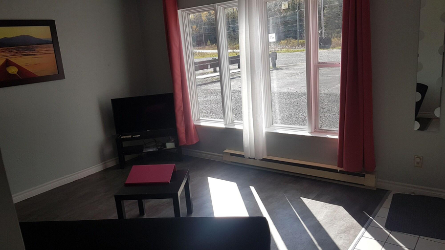 Public Area 2, Executive Suites, Sudbury
