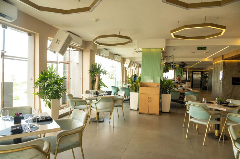 Food & Drinks 5, VERTIGO HOTEL, Eti-Osa