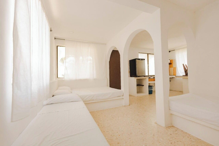 Room 2, Hotel Bungalows Marbella Costa Esmeralda, Tecolutla