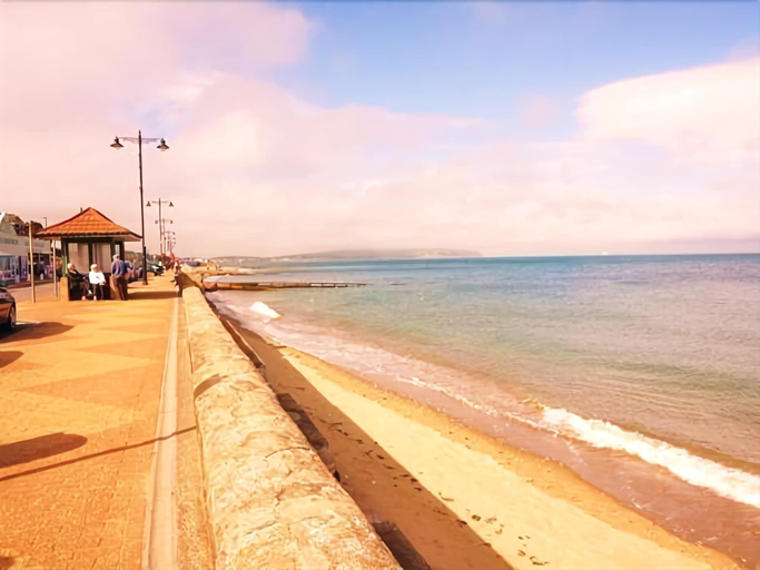 Others 5, Shoreside Inn, Isle of Wight