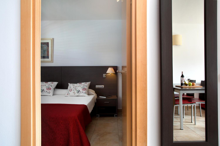 Bathroom 5, Aparthotel Bardon, Barcelona