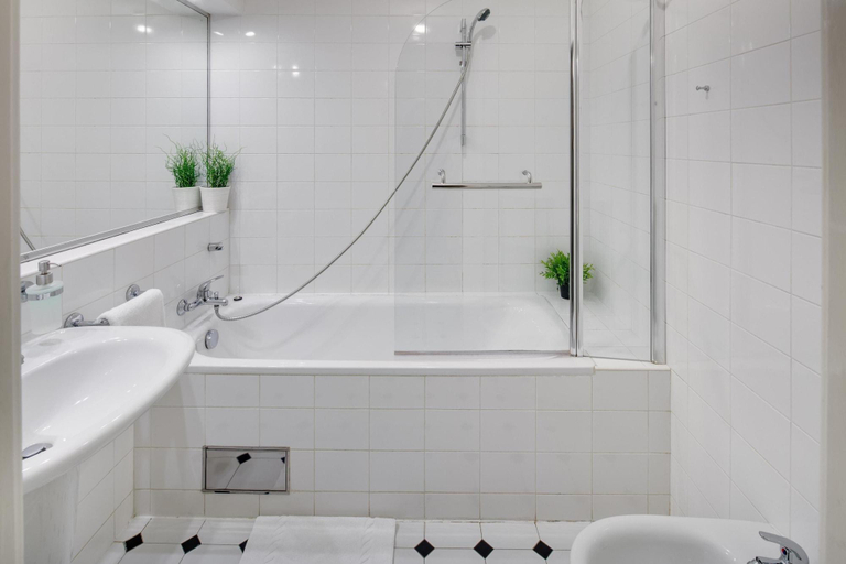 Bathroom 4, Charles Bridge Premium Apartments, Praha 1