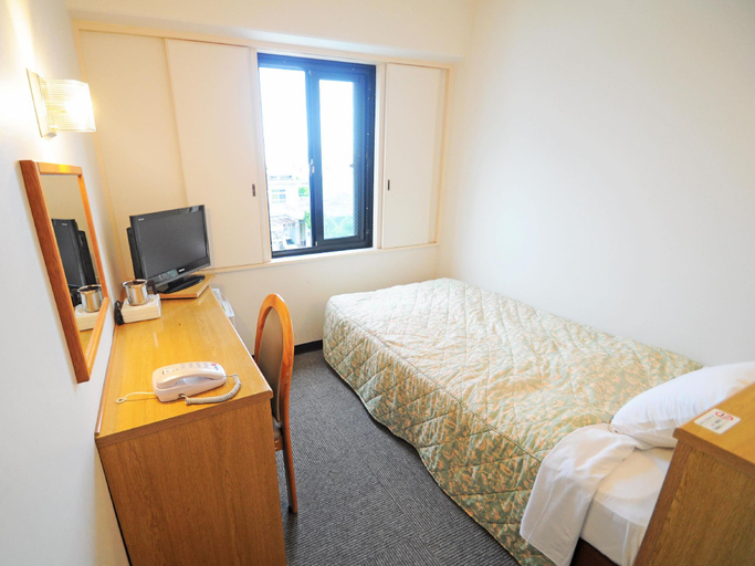 Bedroom 3, Miyako Daiichi Hotel, Miyakojima
