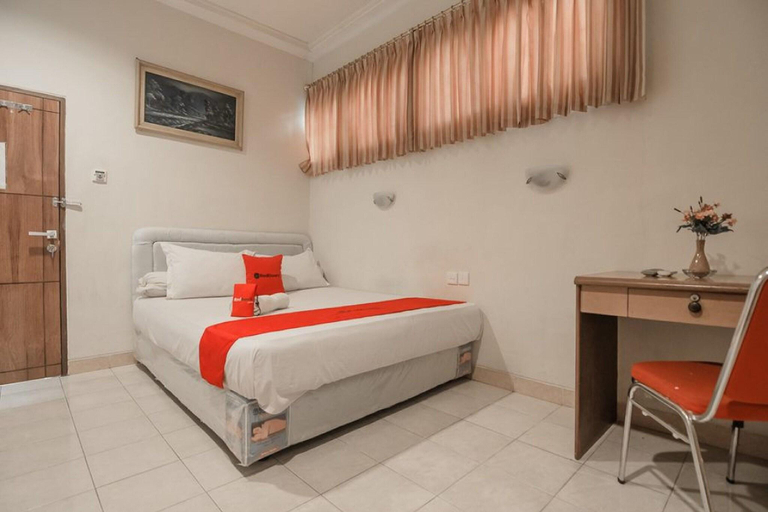 Room 4, Formerly Reddoorz Syariah Near Taman Bekapai 2, Balikpapan