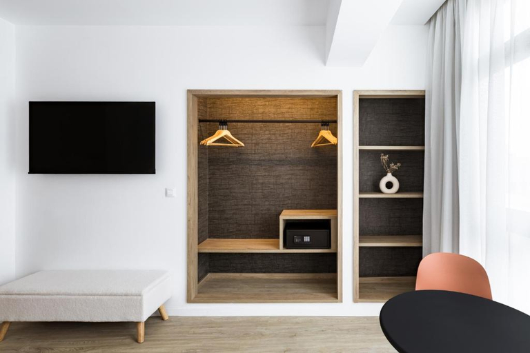 Room 2, La Suite, Santa Cruz de Tenerife