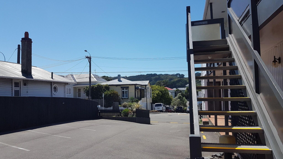 Exterior & Views 2, 88 Wallace Court Motel, Wellington