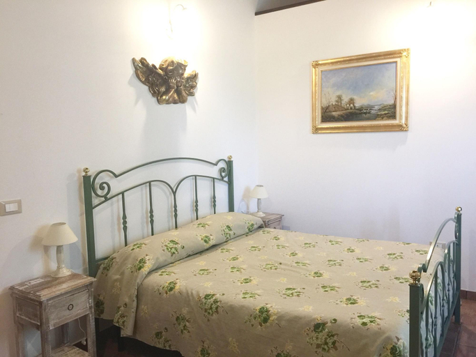 Bedroom 3, Bed & Breakfast Podere La Pace, Livorno