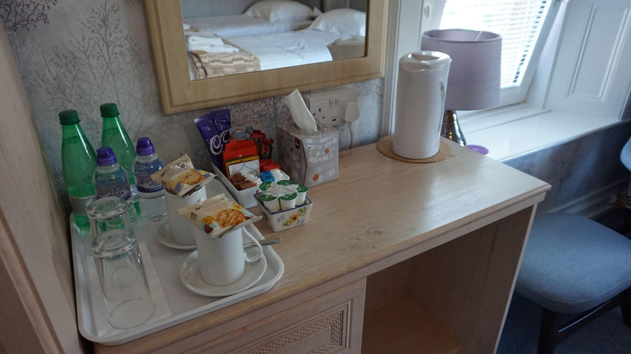 Room 4, Lindean Guest House, Dumfries and Galloway