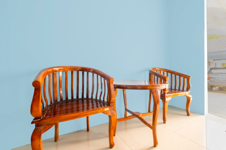 Lobby 4, 2302 Blue House Costel, Cianjur
