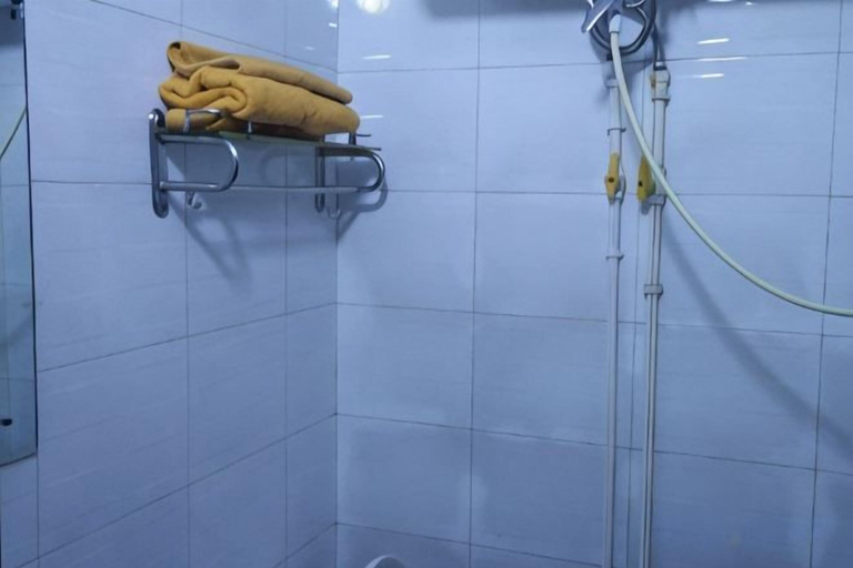 Bathroom 3, Jinma hotel in Urumqi, Ürümqi