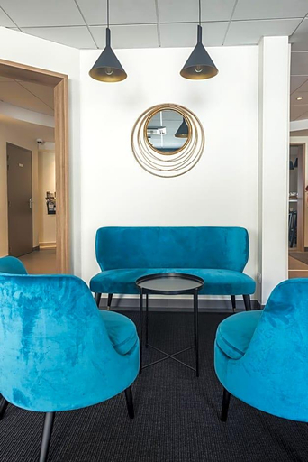 Public Area 3, Hotel des Halles, Côte-d'Or